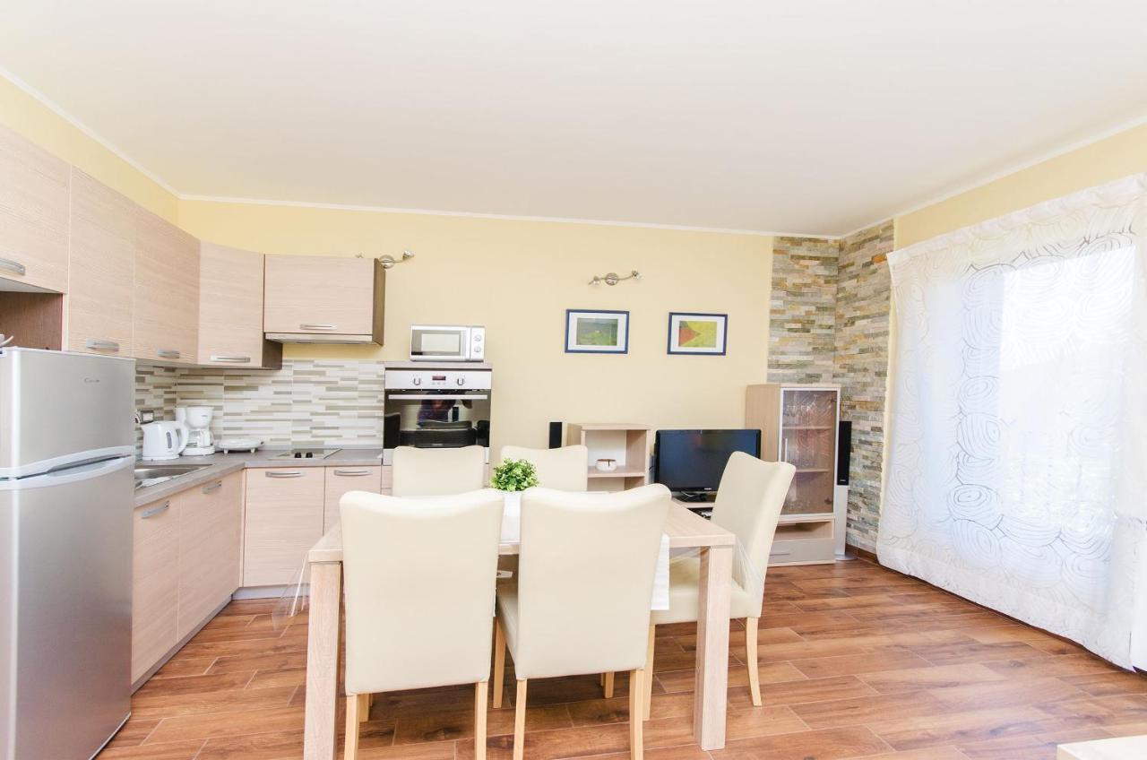 Apartment Ecio Vinkuran Exteriér fotografie