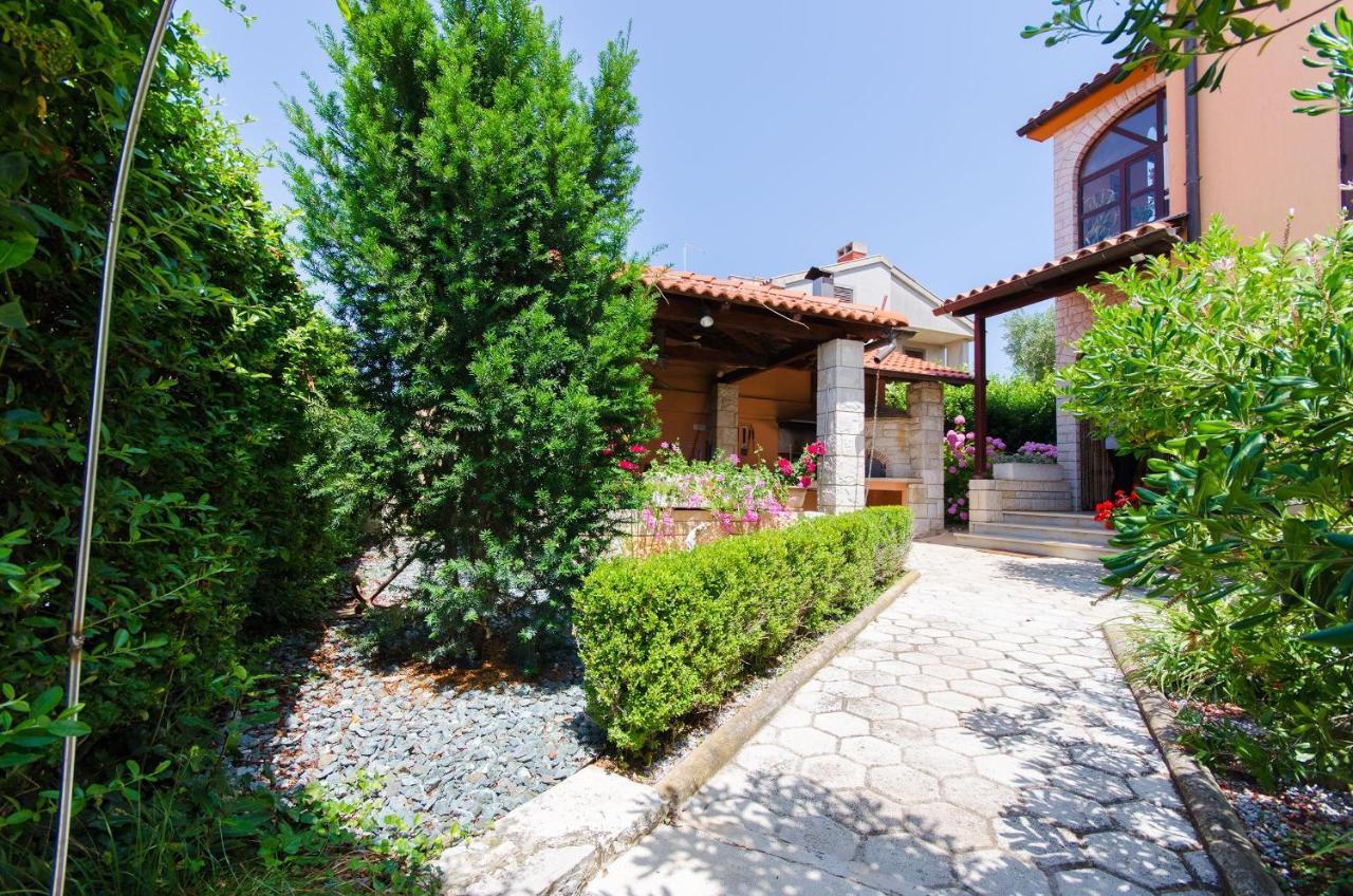 Apartment Ecio Vinkuran Exteriér fotografie