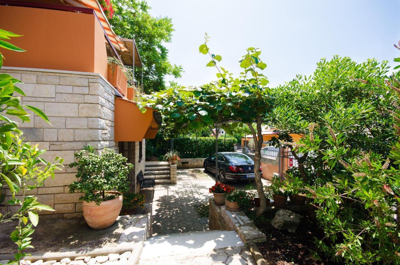 Apartment Ecio Vinkuran Exteriér fotografie